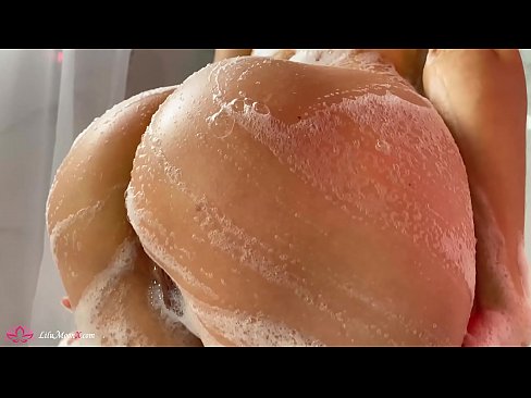 ❤️ rambut coklat masturbasi pukas dengan vibrator untuk intens orgasme di mandi ❤❌ Sialan pada kami